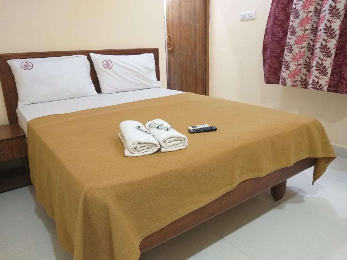 Hotel Amman Residency Rameswaram Bagian luar foto