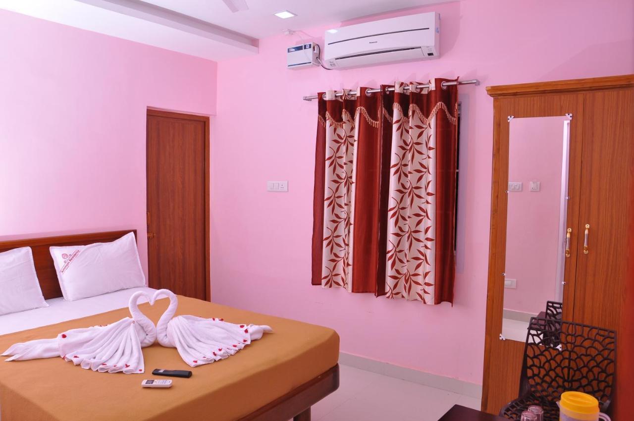 Hotel Amman Residency Rameswaram Bagian luar foto