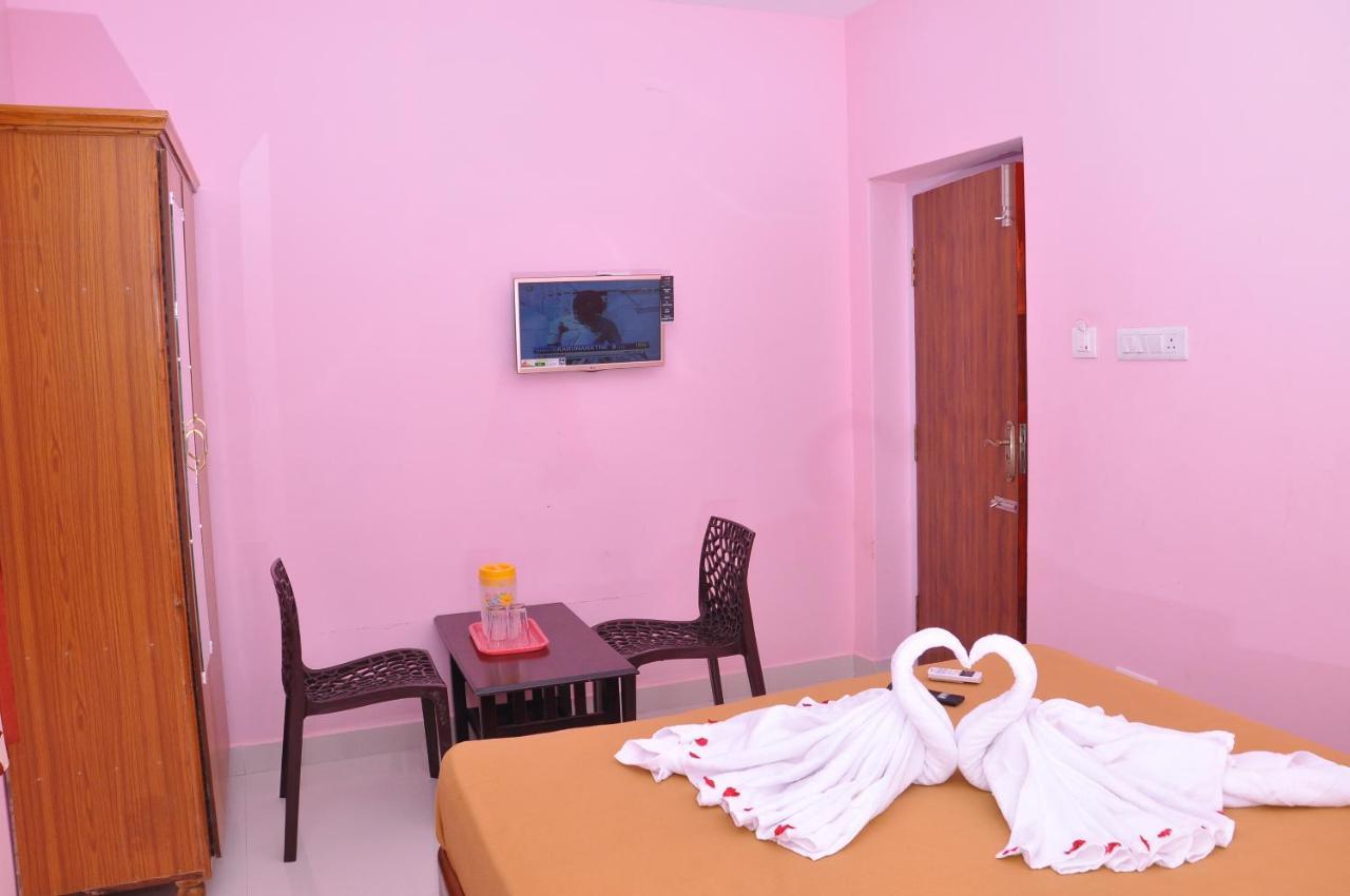Hotel Amman Residency Rameswaram Bagian luar foto